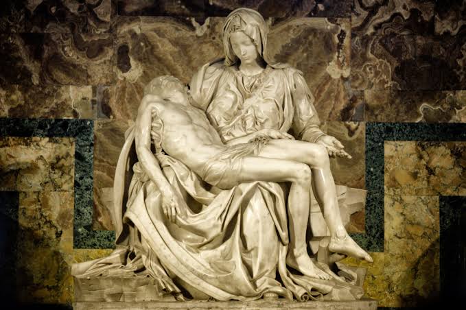 Daily Marian Devotional by @milite.immaculatae | Latin/English Side by Side